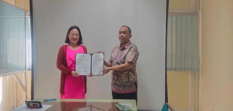 You are currently viewing Signing MoU UNAS, Indonesia and KNMOU, Korea